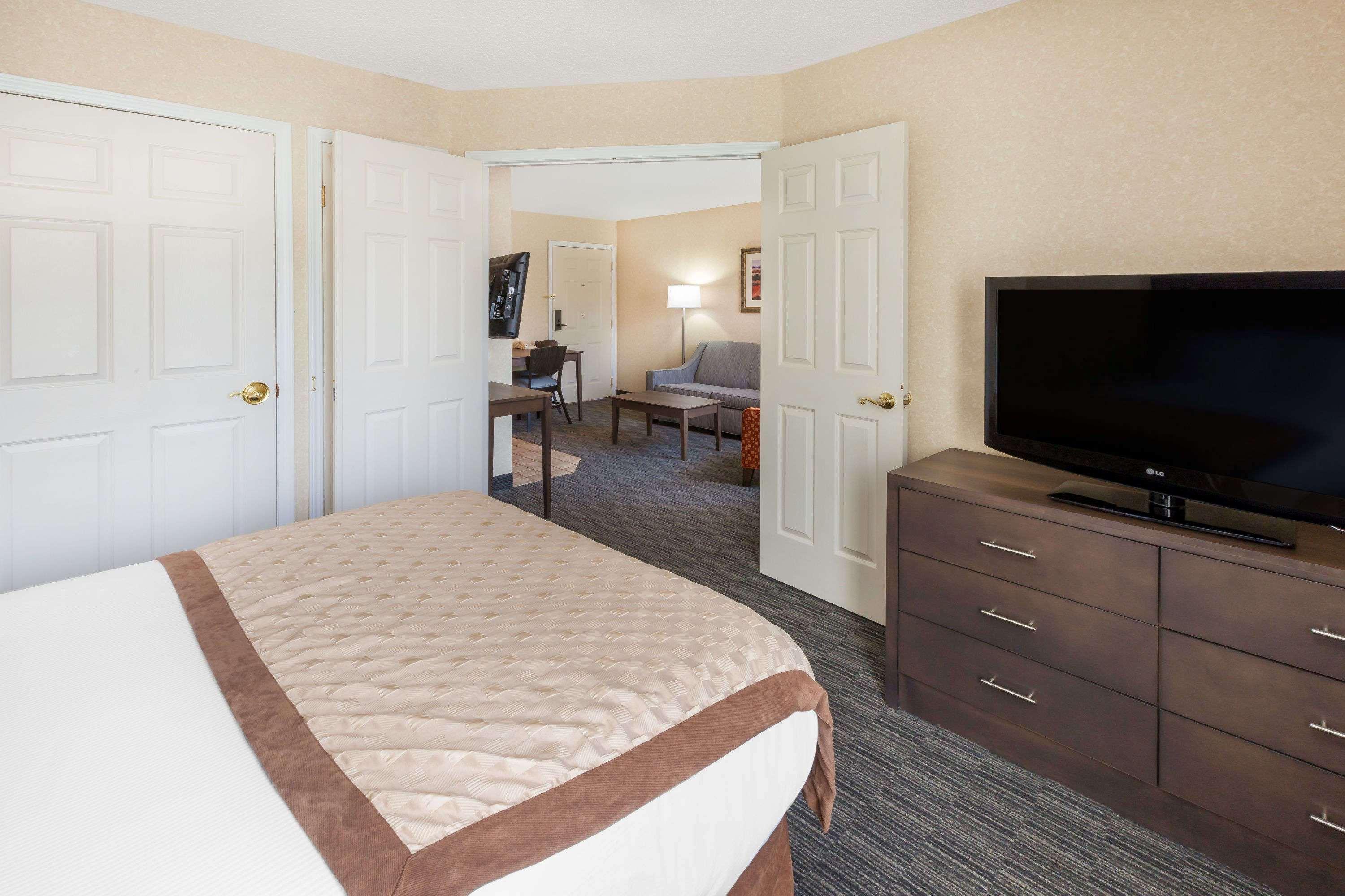 Affordable Suites Of America Detroit-Уоррен Экстерьер фото